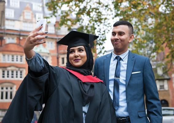 Best Business Degrees in the UK for Mature Students in 2026